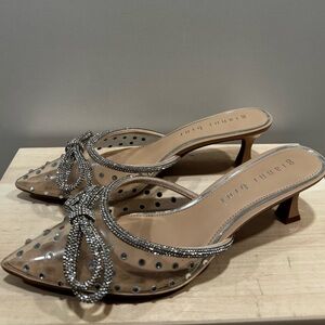Gianni Bini rhinestone bow heels size 10
